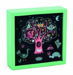 Djeco Nachtlampje Betoverde Boom (DD03485) -Djeco Winkel djeco djeco nachtlampje betoverde boom dd03485 1